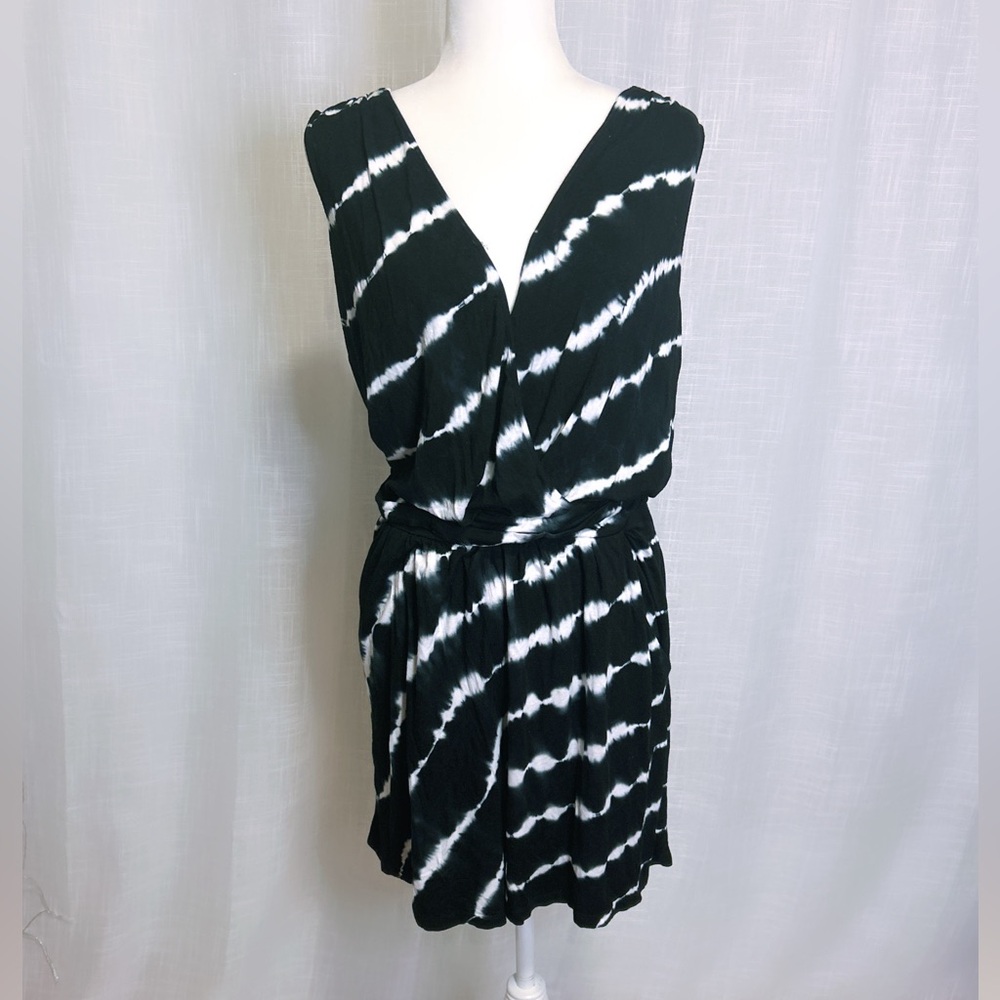 Design History Tie Dye Black and white Short boho Romper